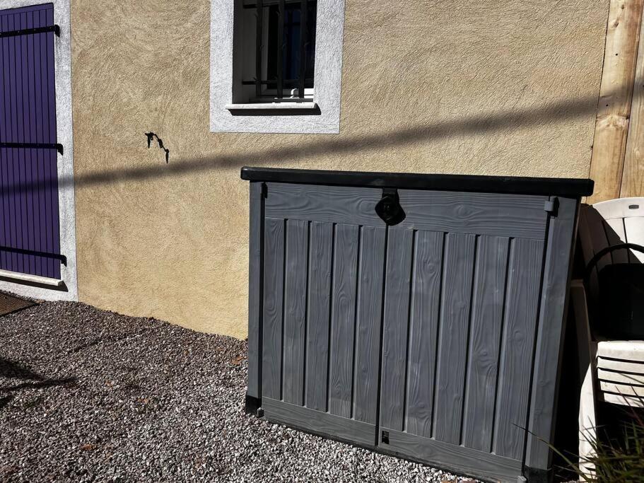 Aux Studio Sous Les Oliviers Netflix Et Disney Plus Contes  Buitenkant foto